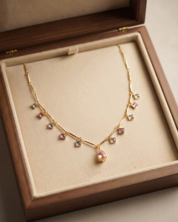Luxury Teardrop Crystal Pendant Necklace