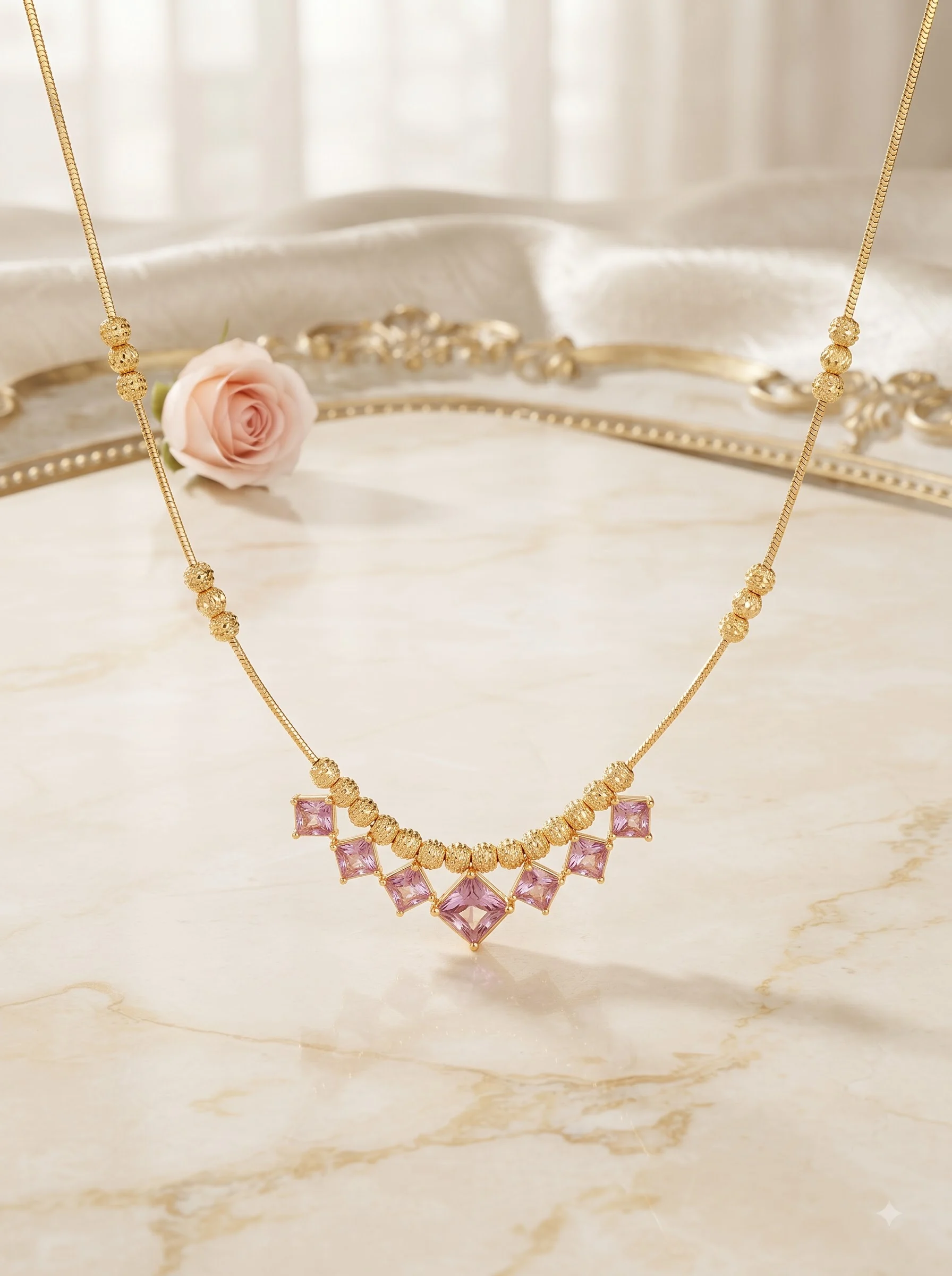 Stylish Gold Chain Pendant