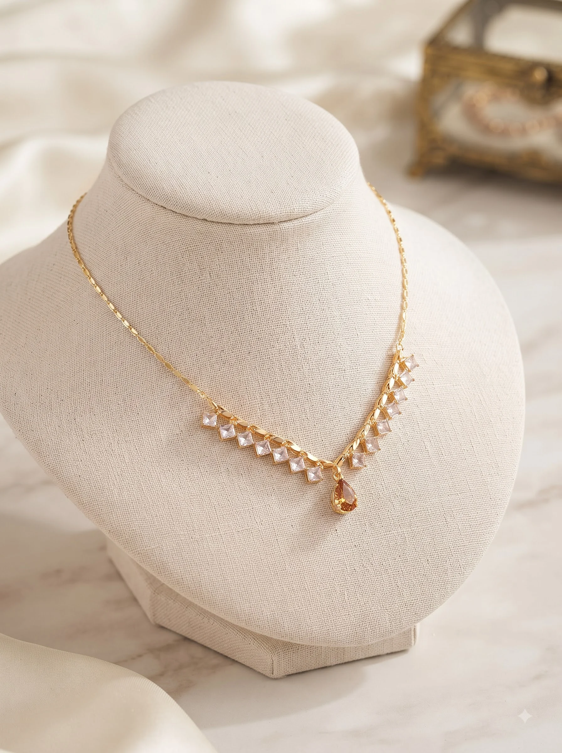 Modern Chain Pendant - Image 2