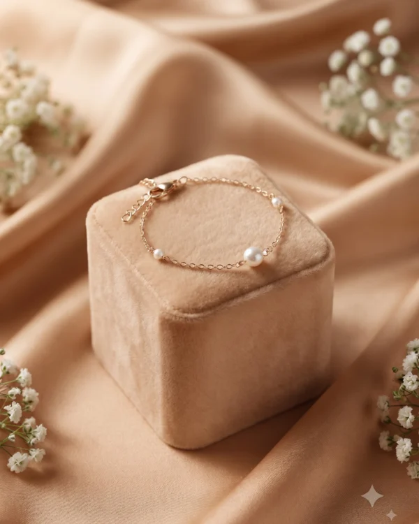 Minimal Gold-Tone Beaded Chain Bracelet