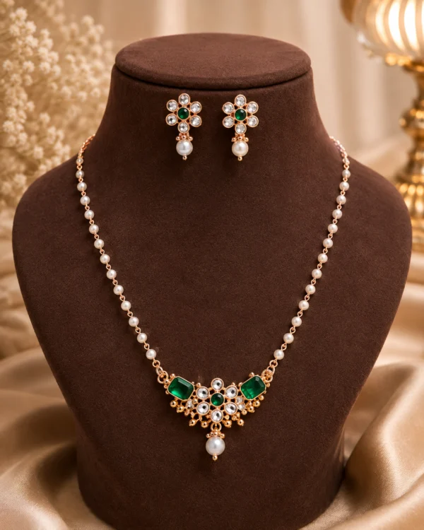 Emerald Pearl Floral Necklace Set