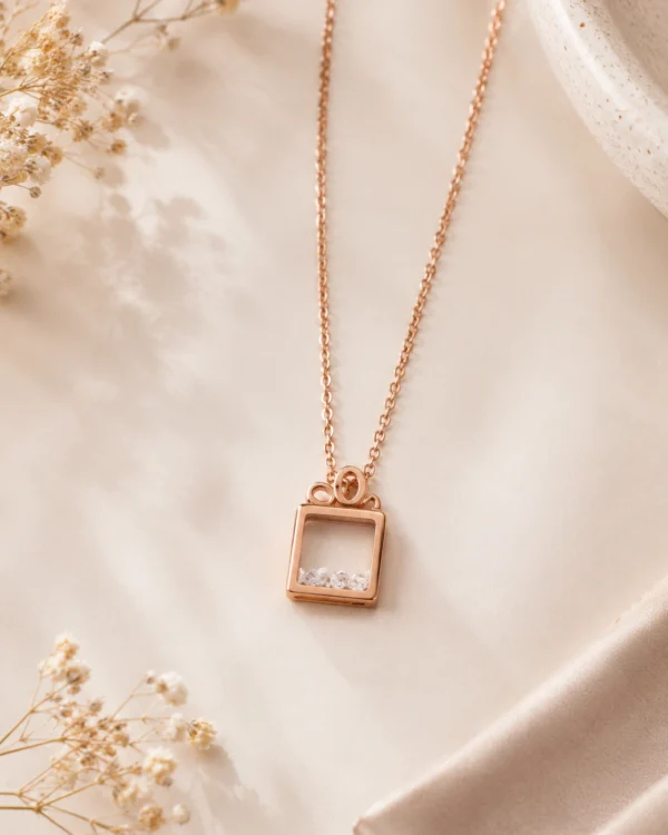 Office Wear Pendant