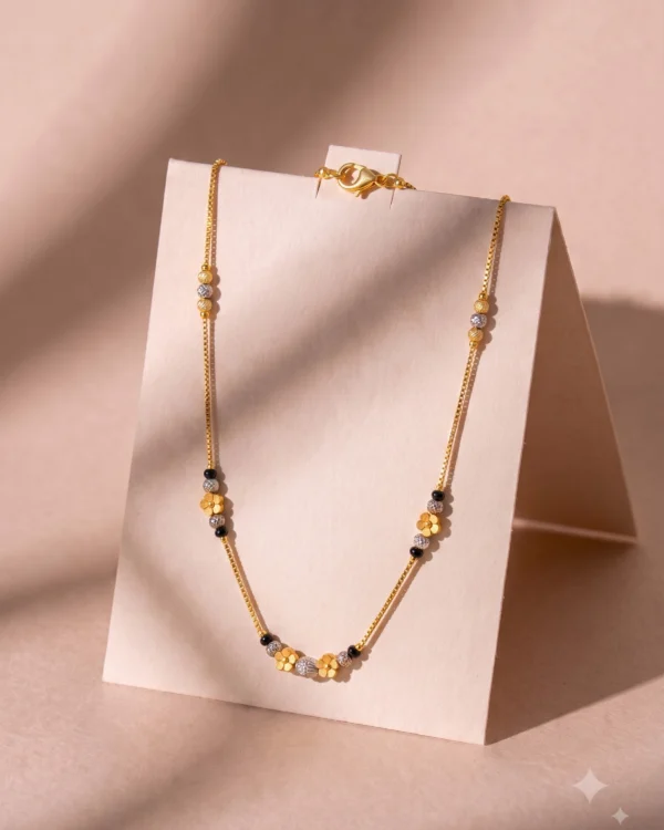 Elegant Everyday Wear Gold Necklace