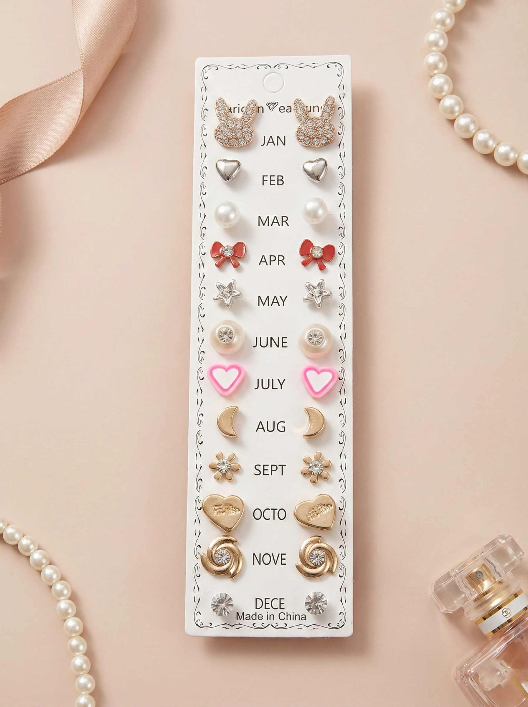 Designer Stud Earrings Gift Set - Image 5