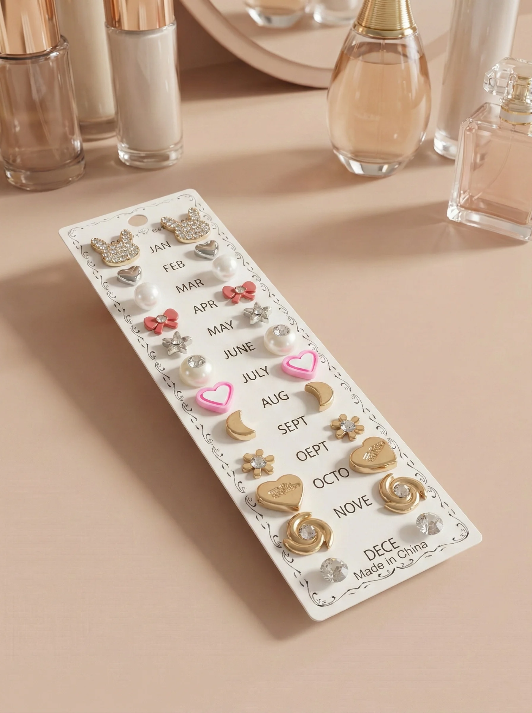 Designer Stud Earrings Gift Set - Image 4