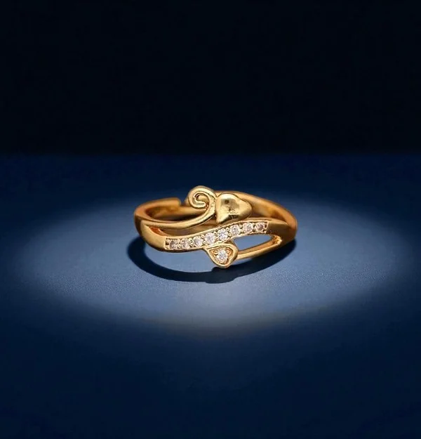Crystal Swirl Heart Gold Ring