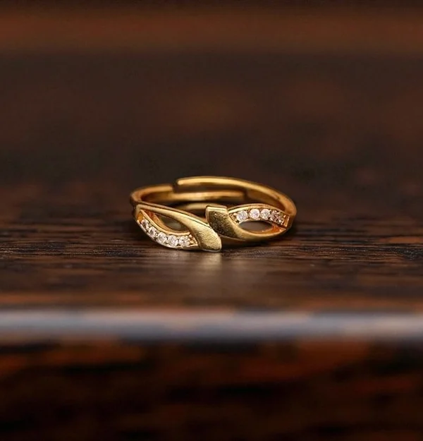 Crystal Leaf Wrap Gold Ring