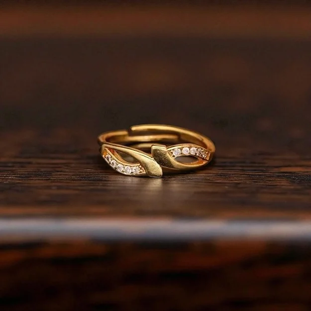 Crystal Leaf Wrap Gold Ring