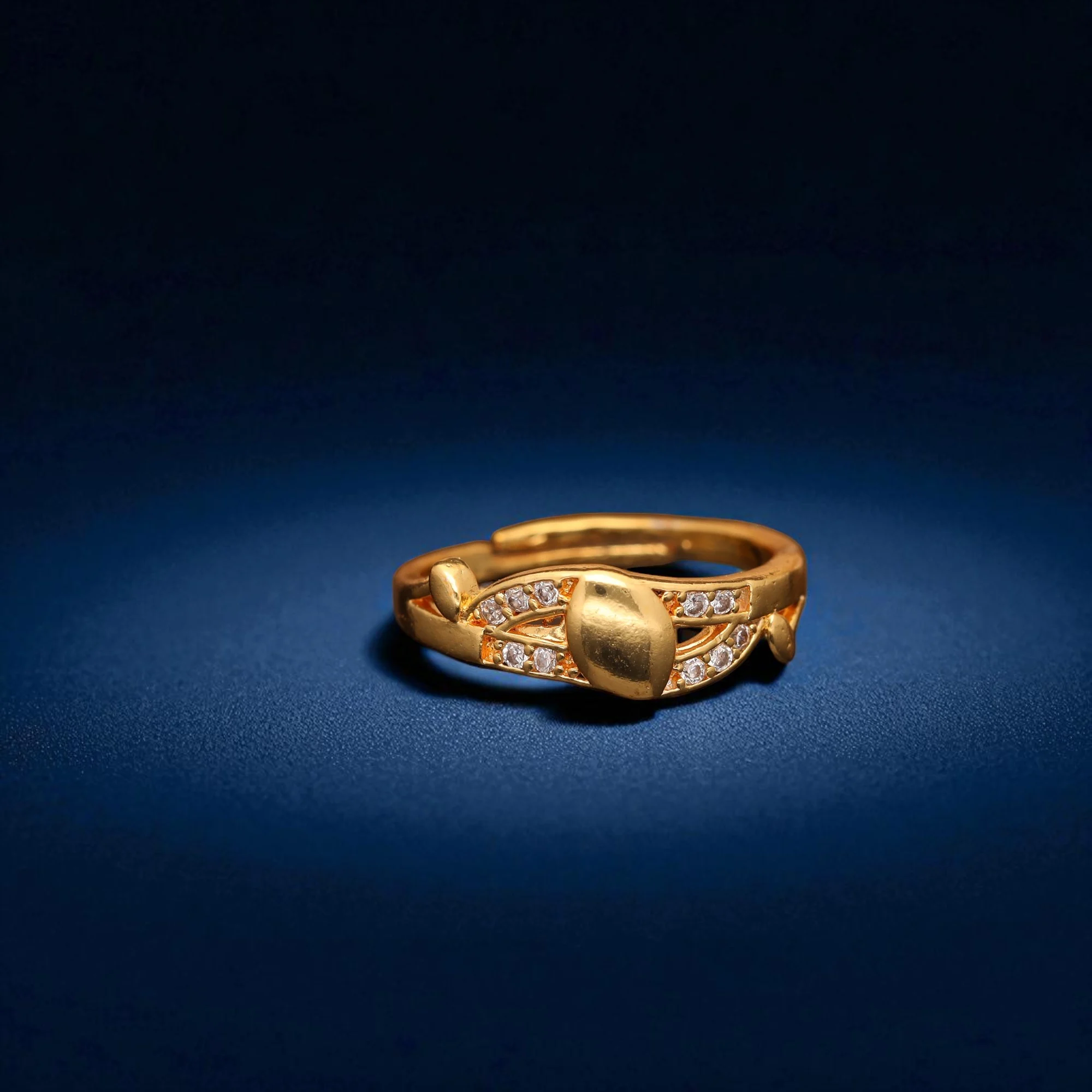 Crystal Heart Knot Gold Ring - Image 5
