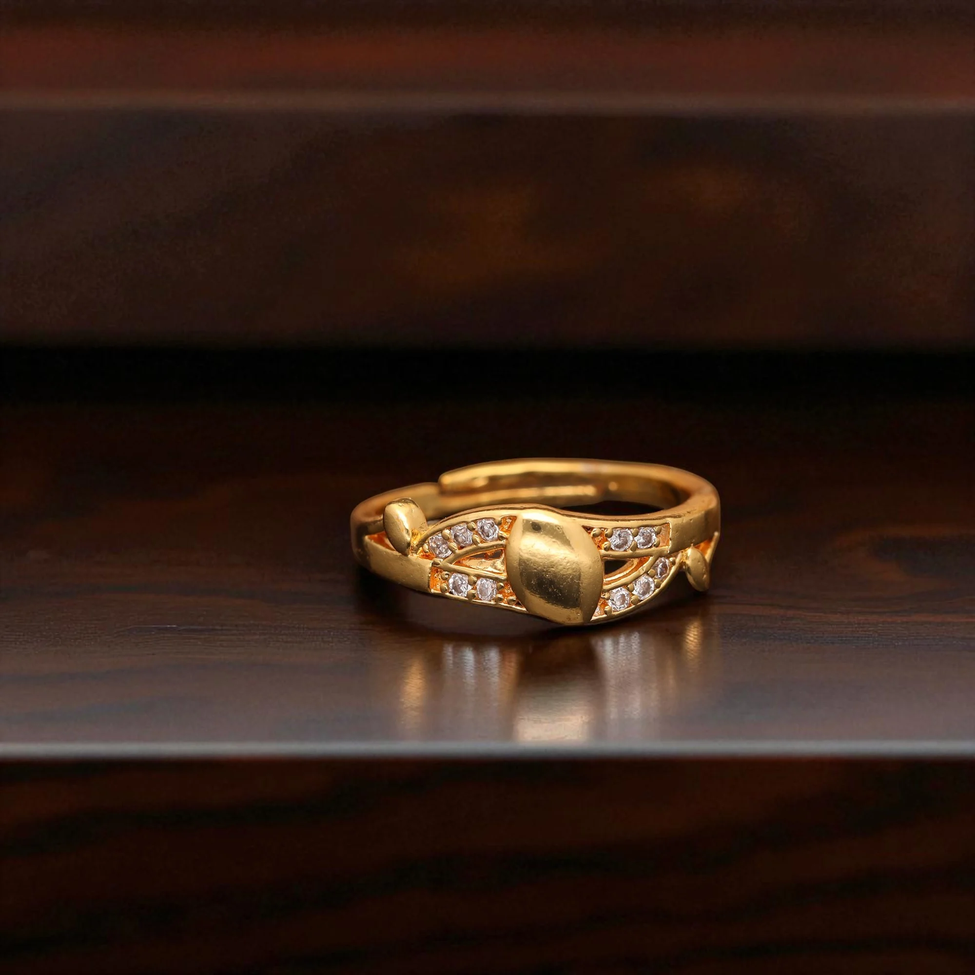 Crystal Heart Knot Gold Ring - Image 2