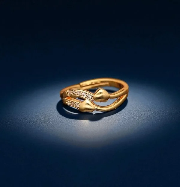 Crystal Leaf Twist Gold Ring