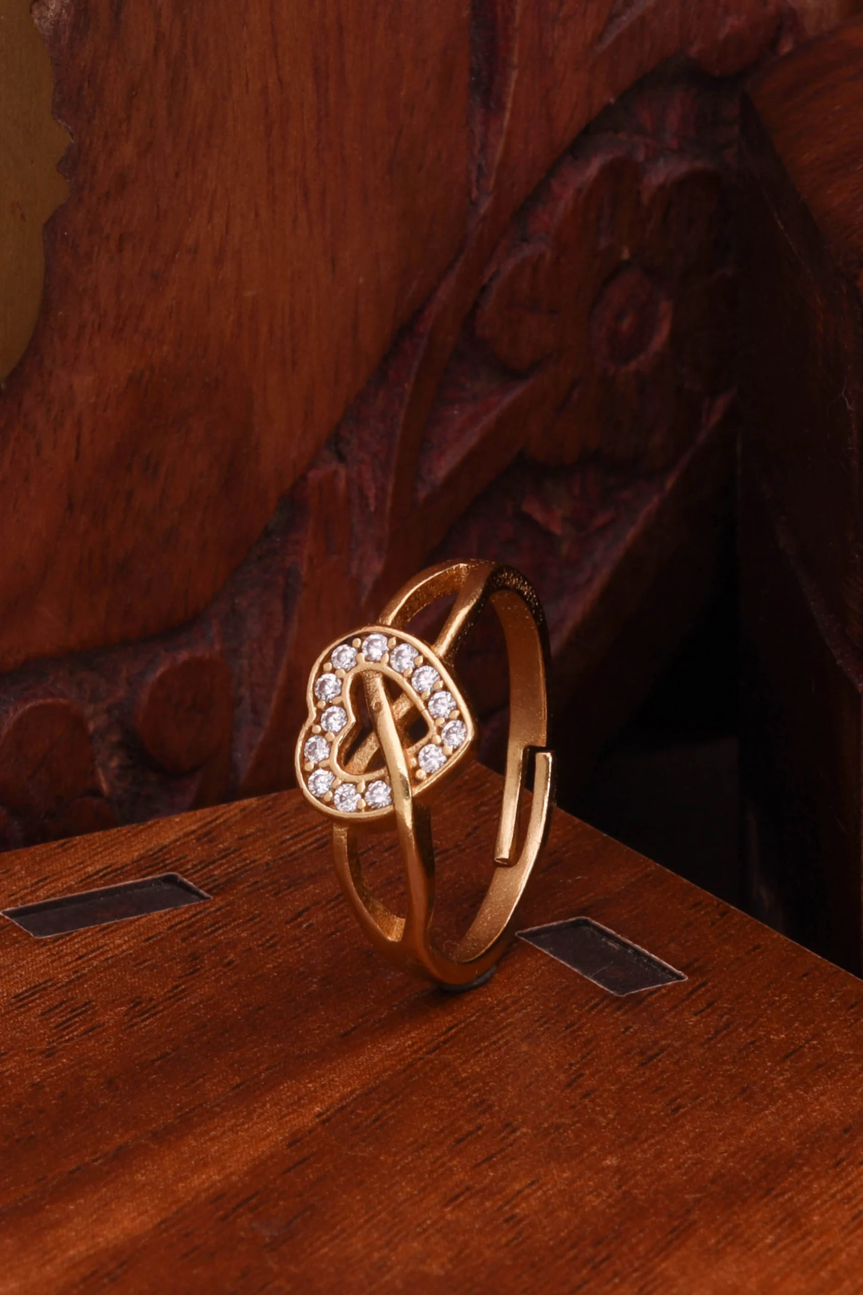 Crystal Heart Rose Gold Ring - Image 2
