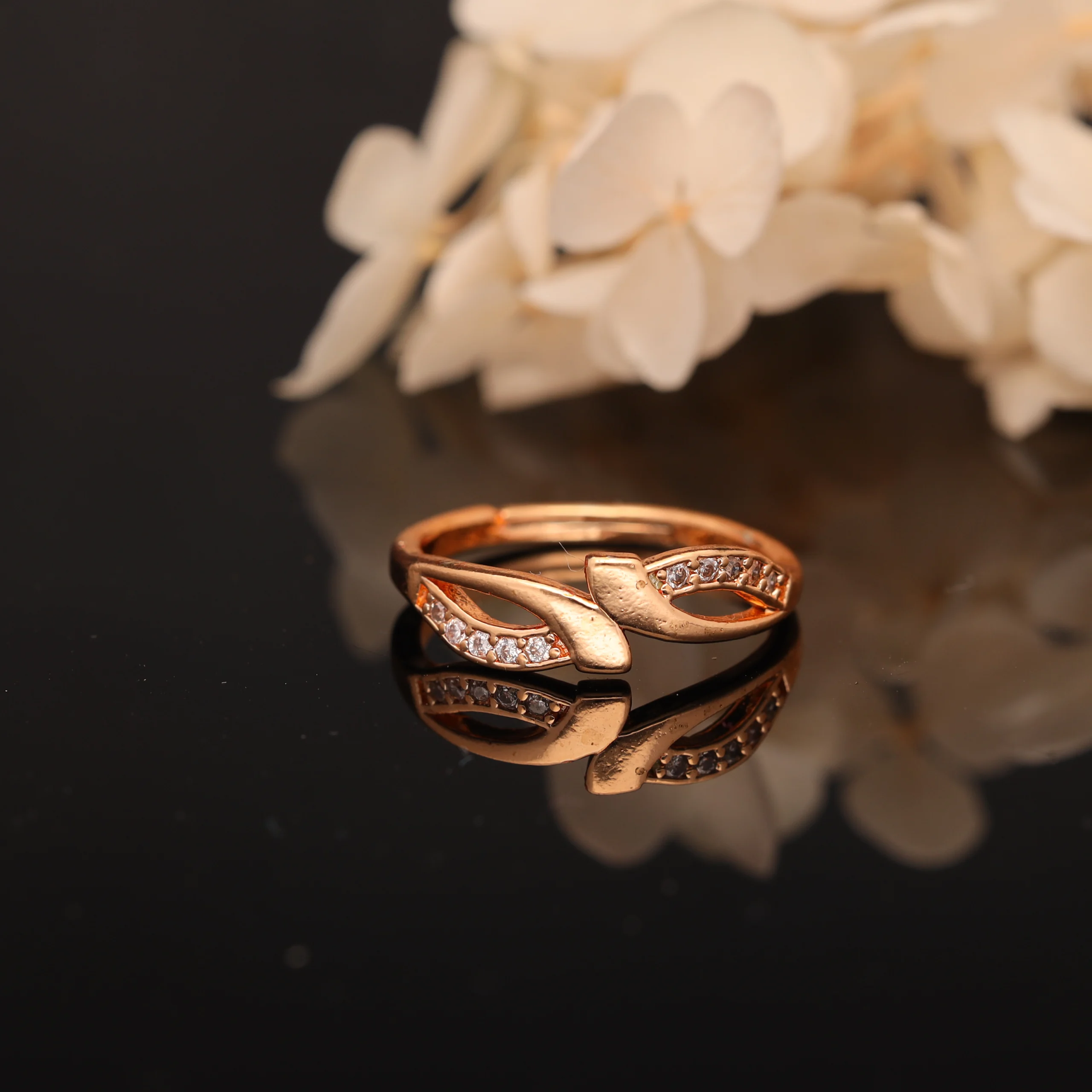 Rose Leaf Spark Ring - Image 5