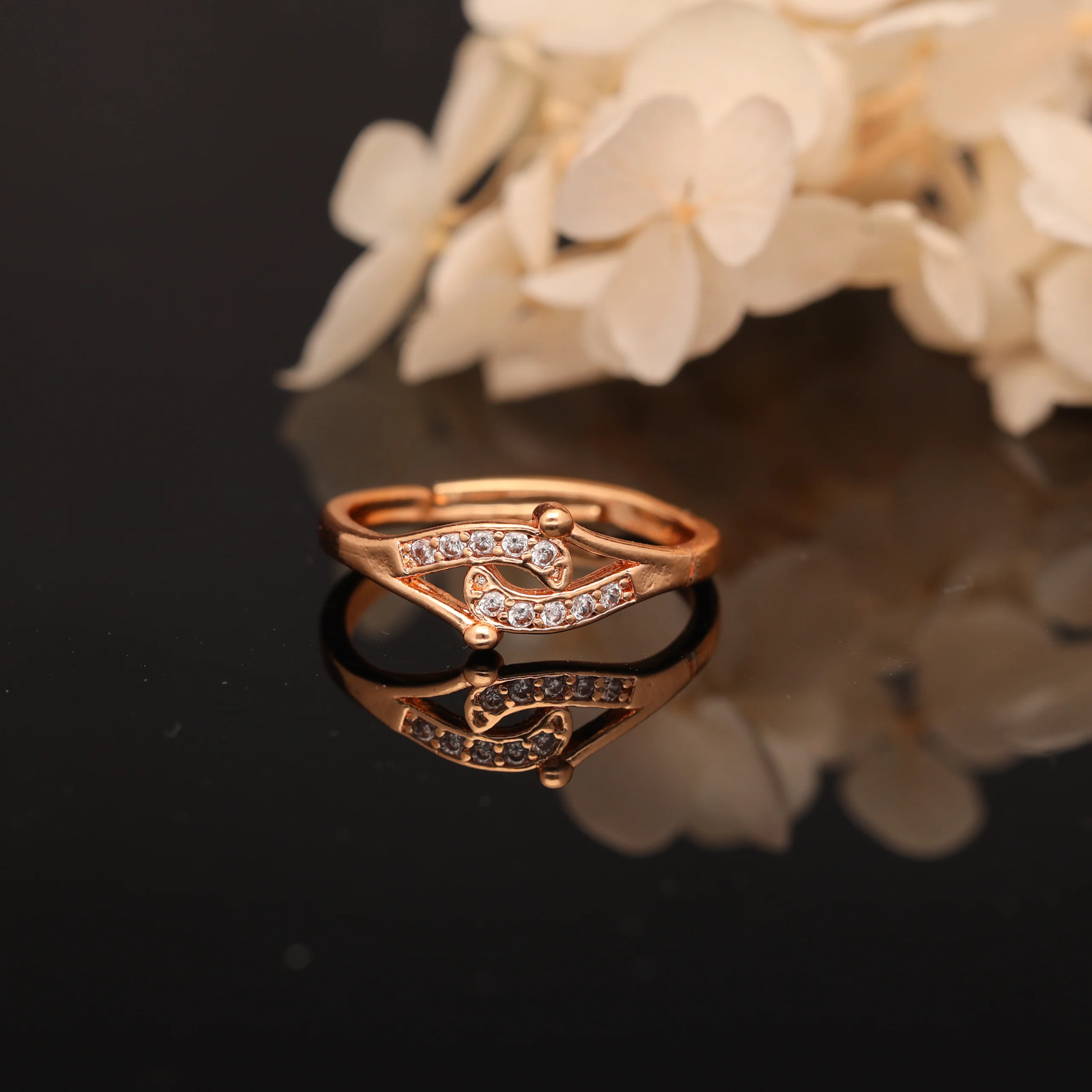 Rose Curve Spark Ring - Image 3