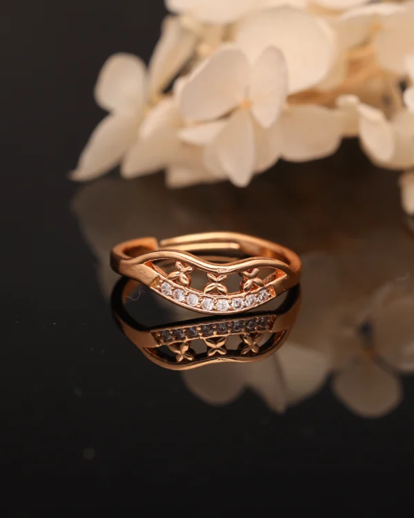 Rose Vine Spark Ring