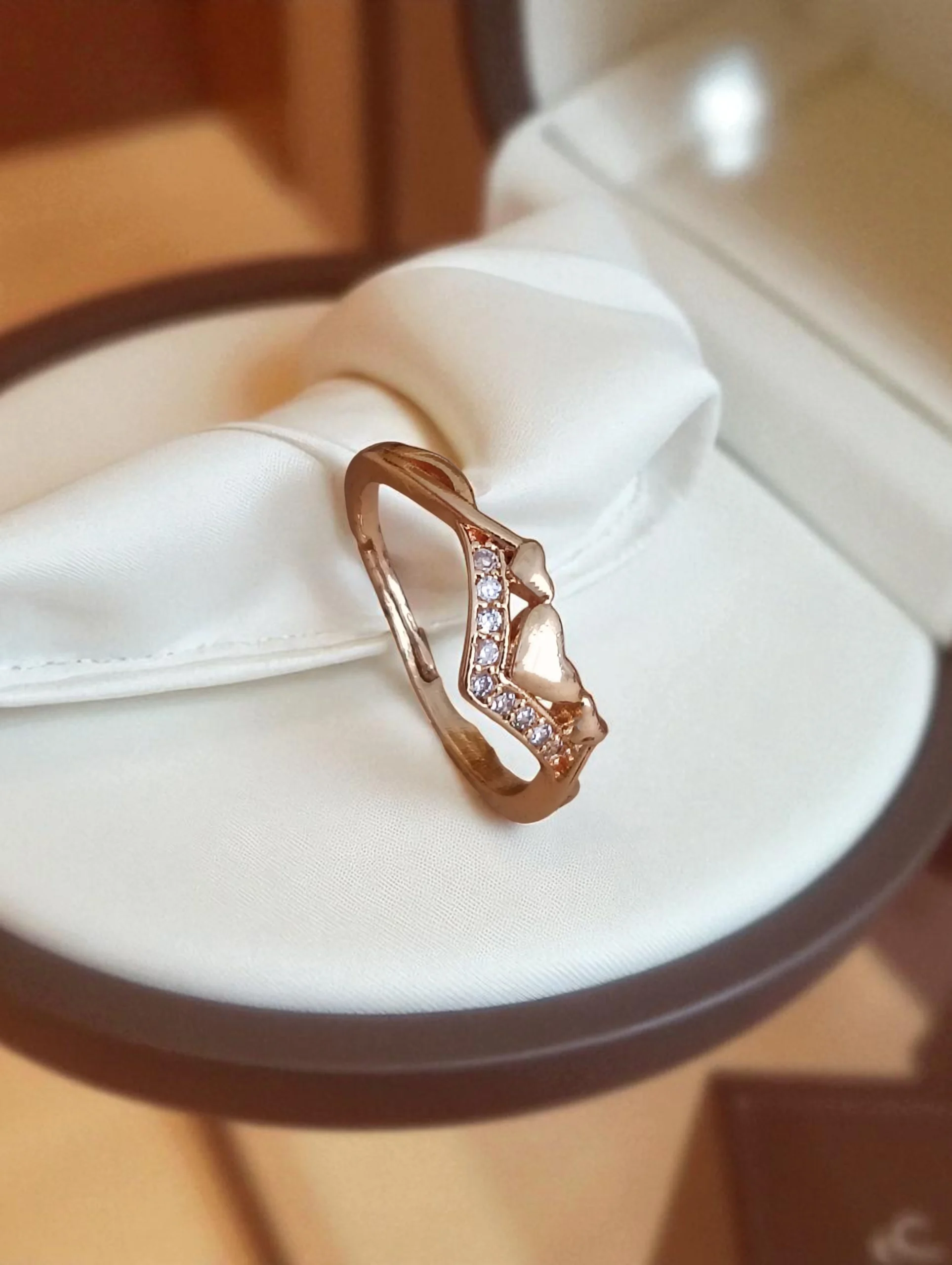 Rose Bow Spark Ring - Image 4