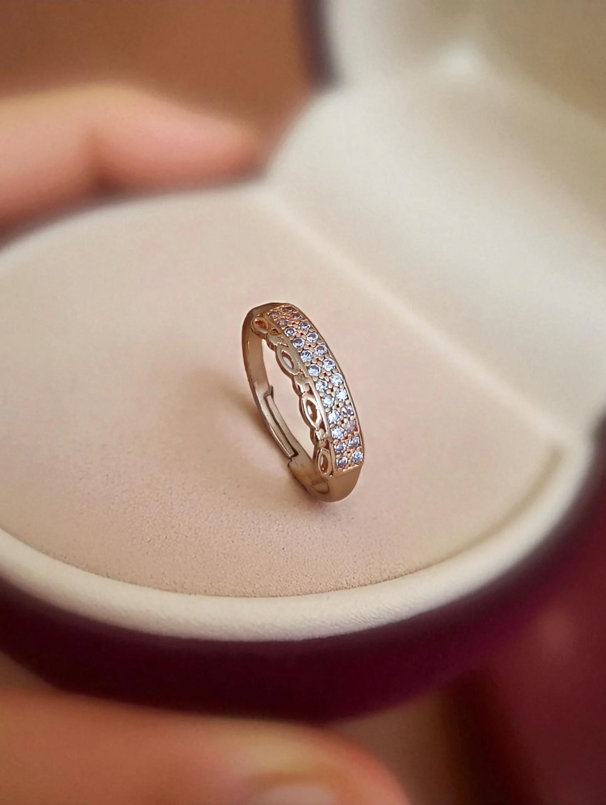 Rose Eternity Spark Ring - Image 2