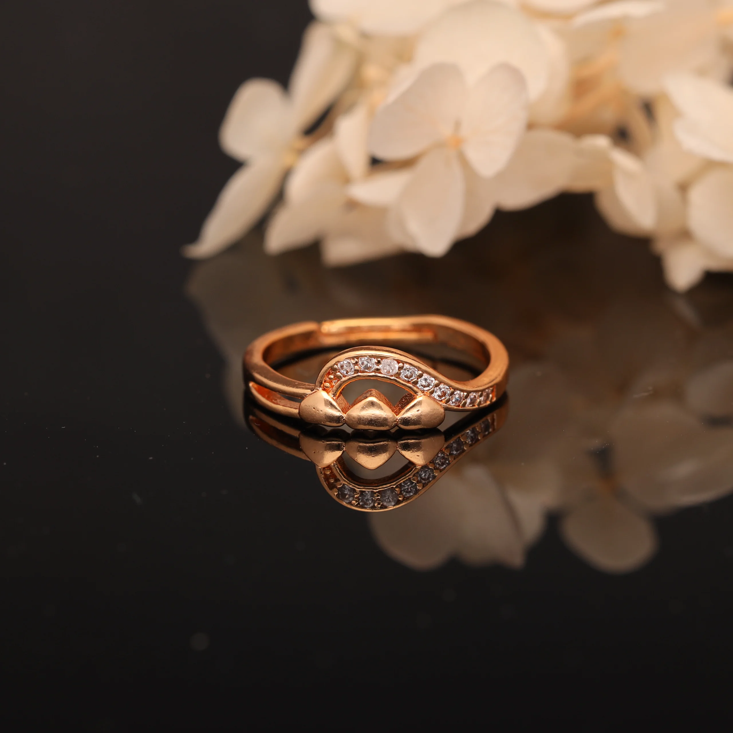 Rosé Crescent Spark Ring - Image 4