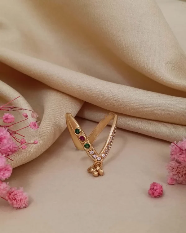 Emerald Ruby V-Curve Ring