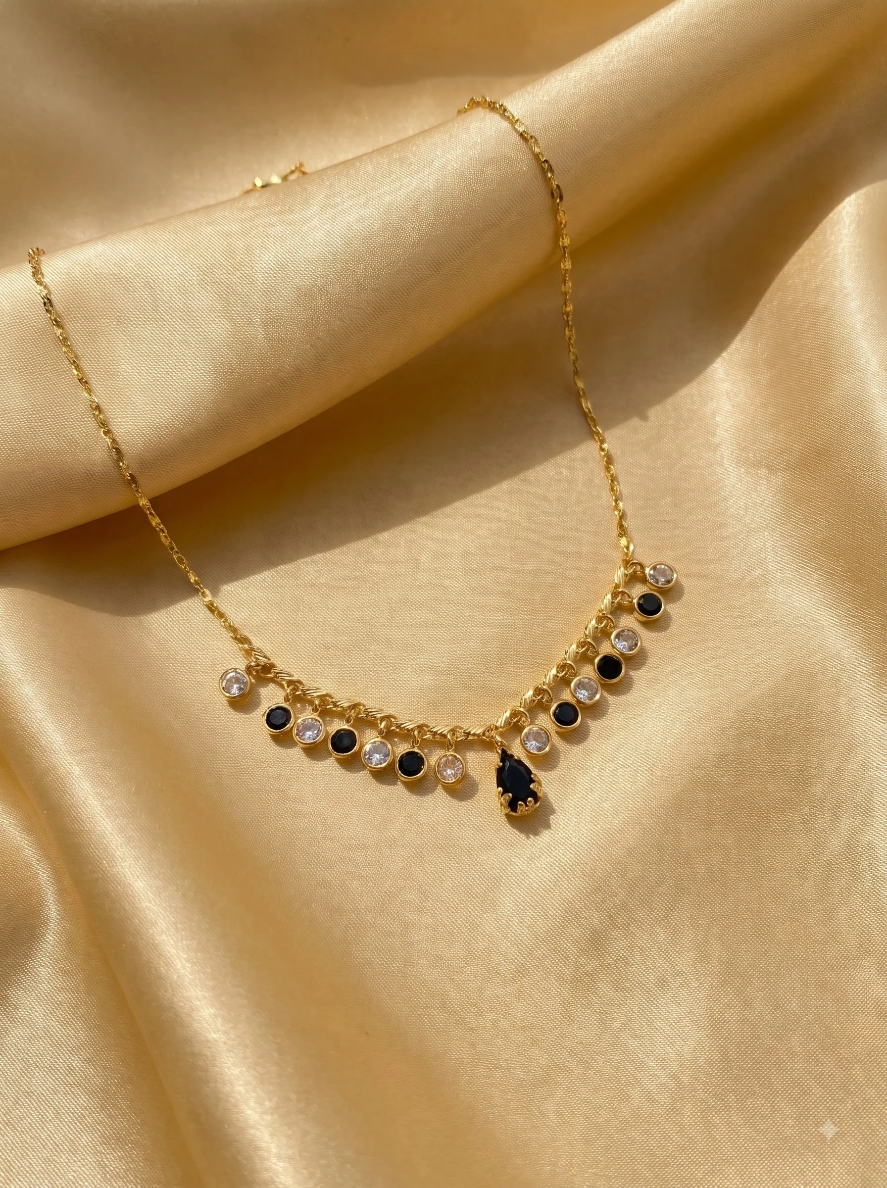 Stylish Mangalsutra Necklace - Image 4