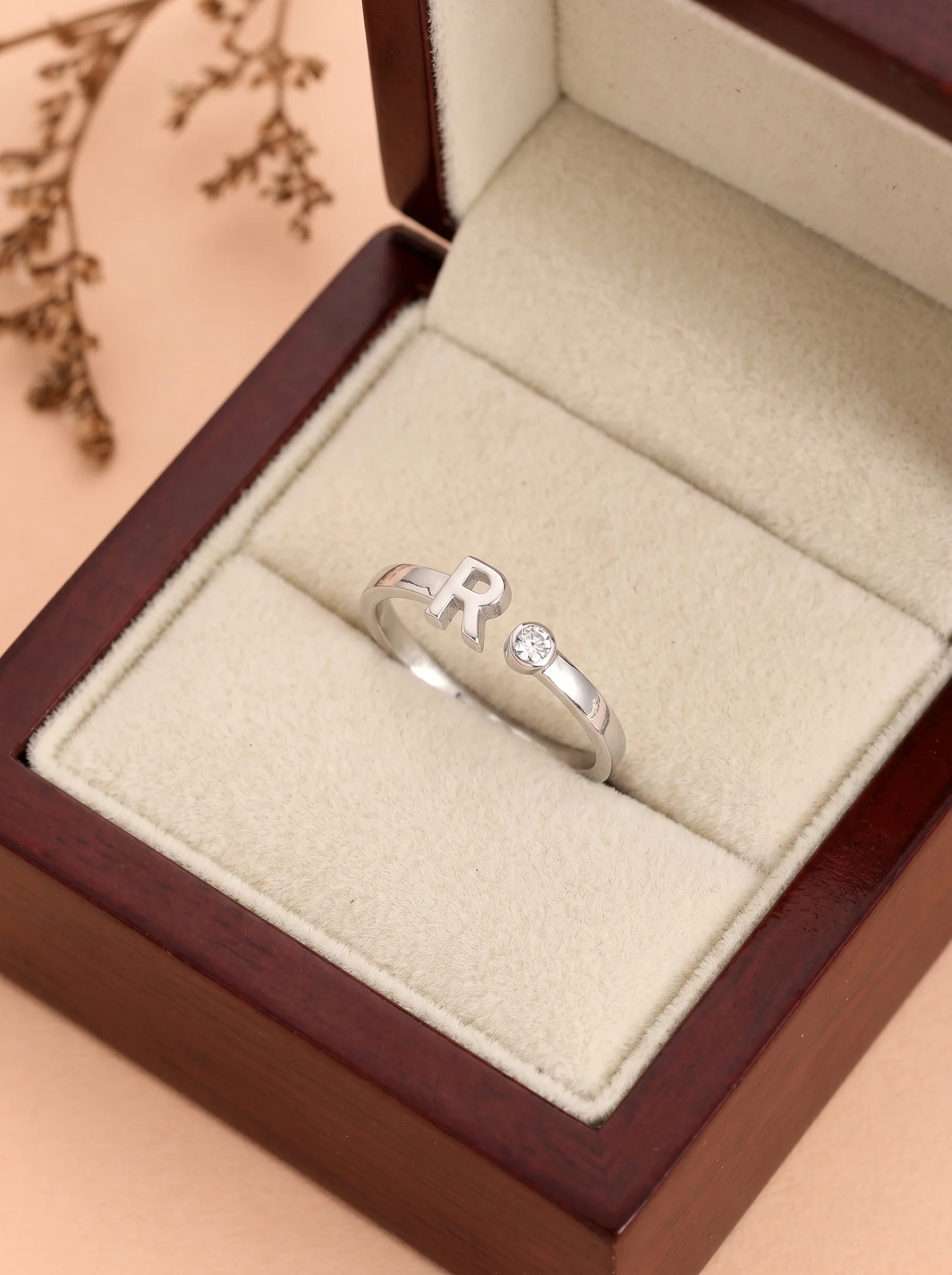 Silver Initial R Ring - Image 2