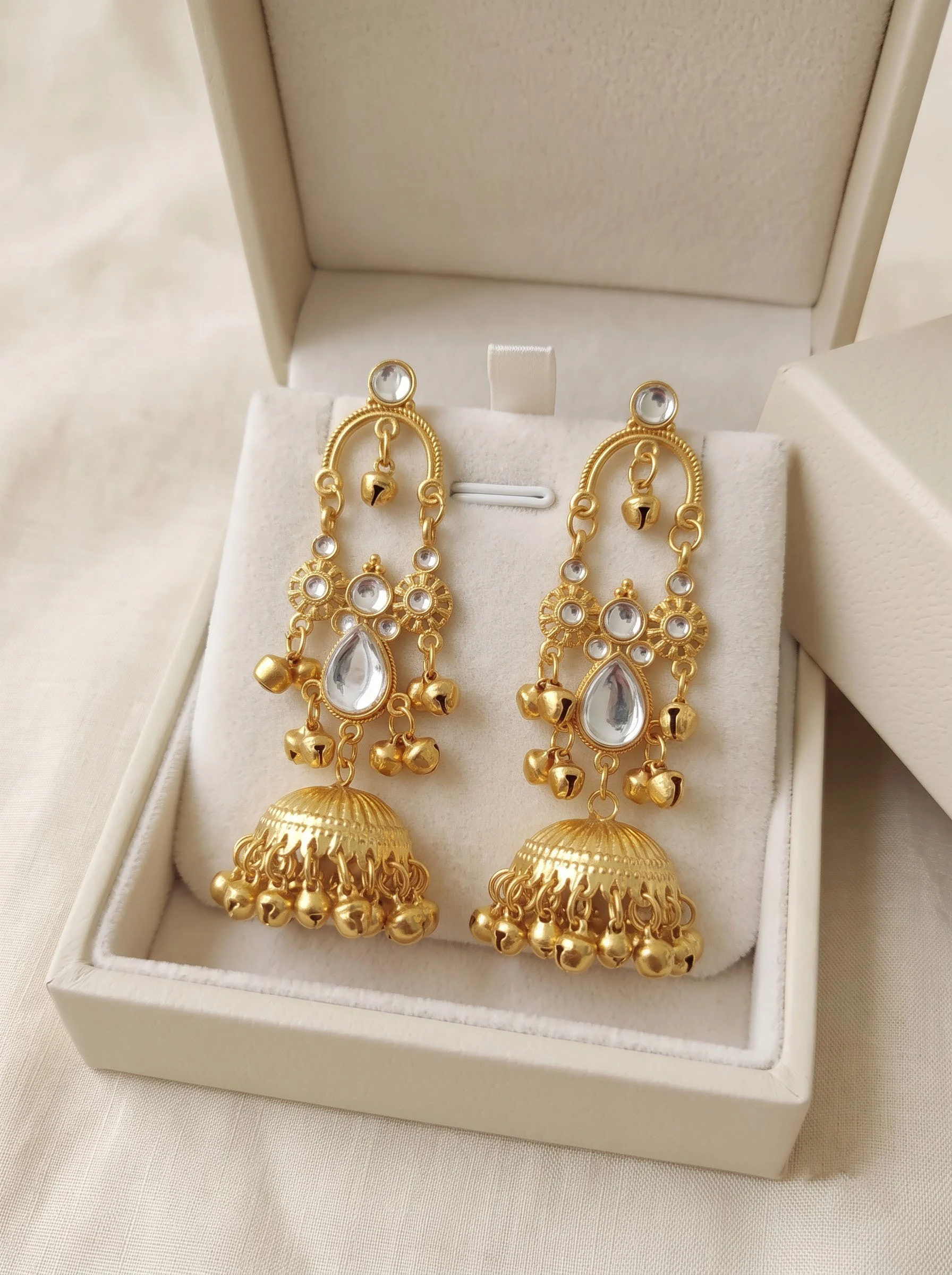 Kundan Glow Jhumka - Image 3