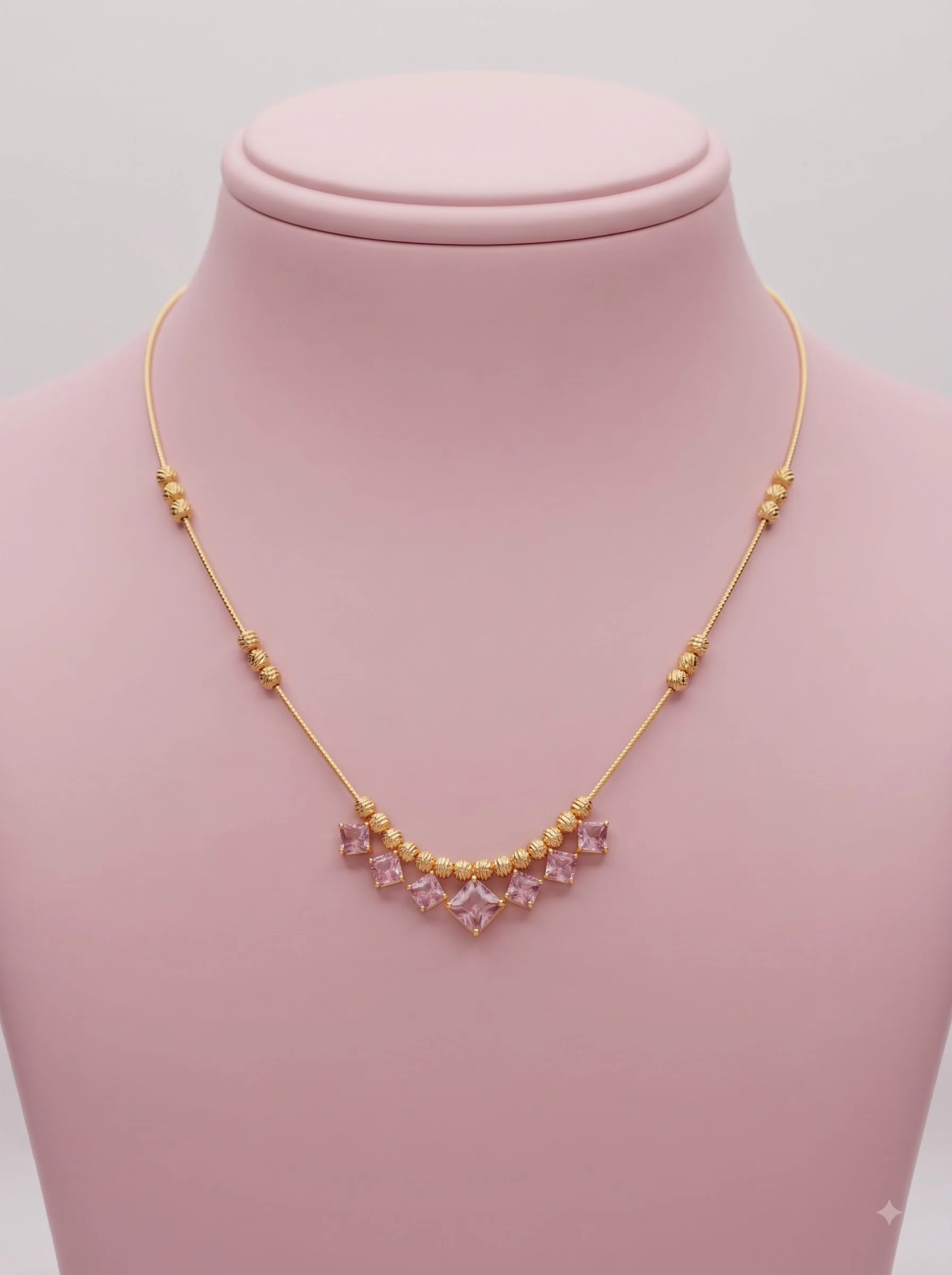 Stylish Gold Chain Pendant - Image 4
