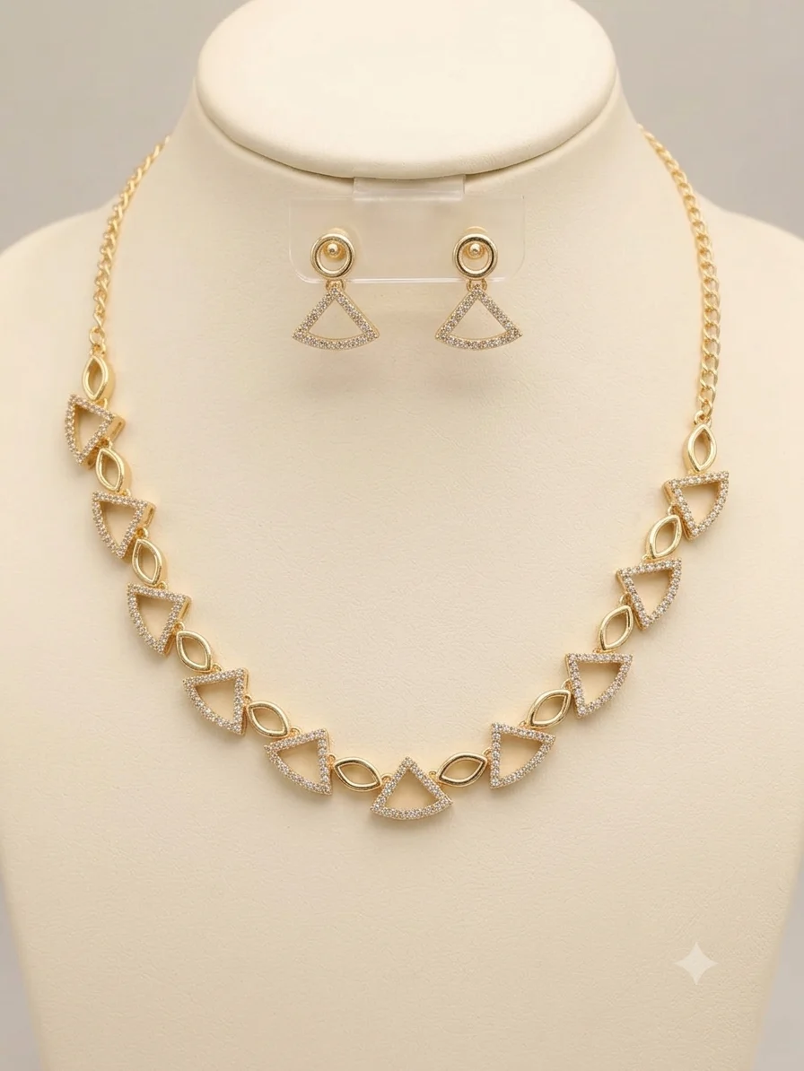Crystal Leaf Gold Necklace Set - Image 4