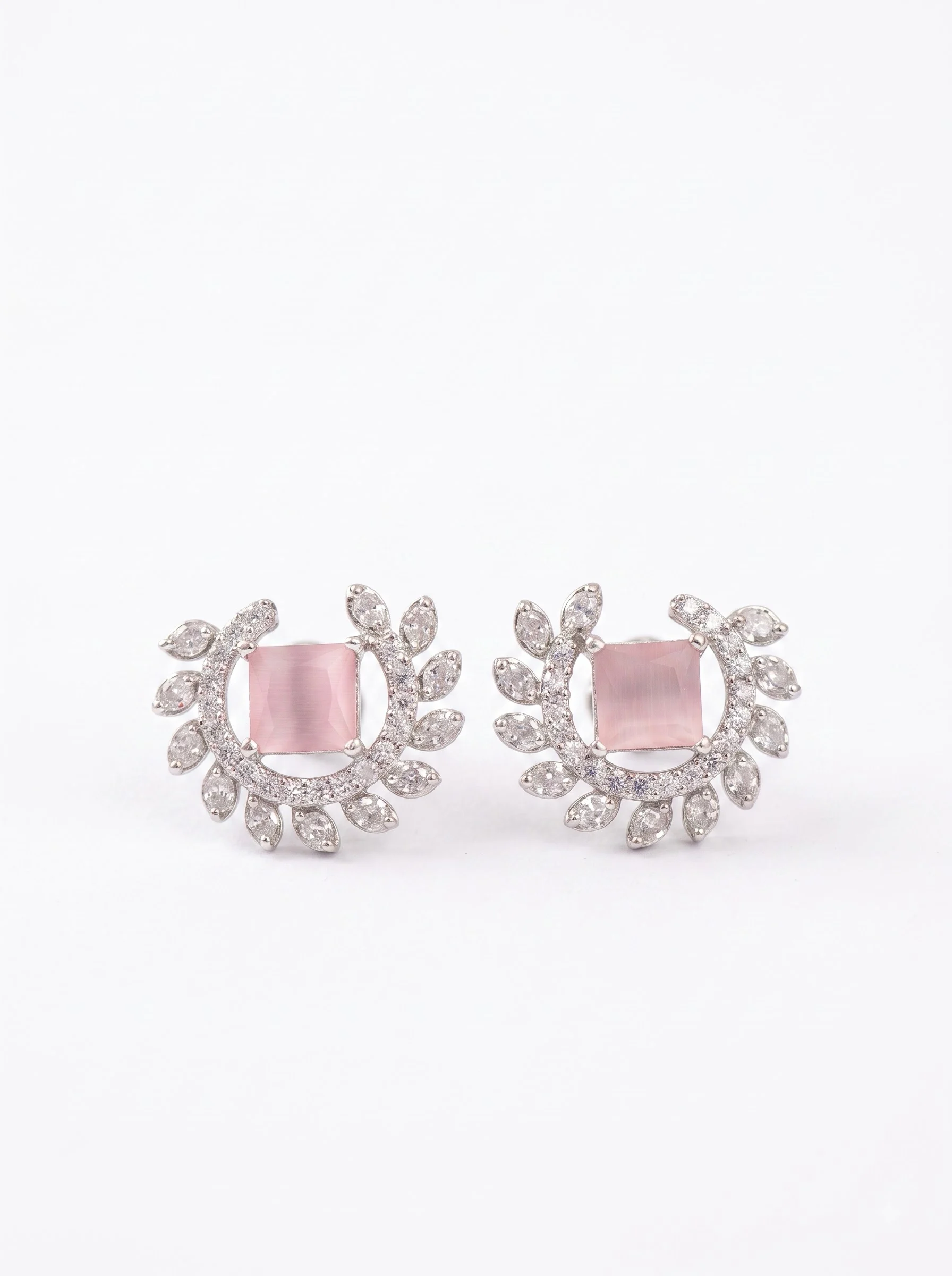 Timeless Stud Earrings - Image 4