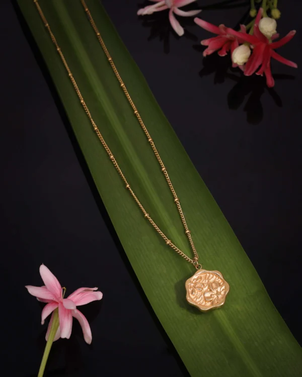 Classic Chain Pendant