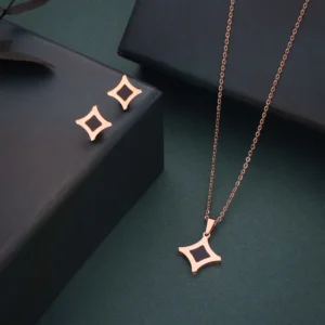 Stylish Chain Pendant & Earrings