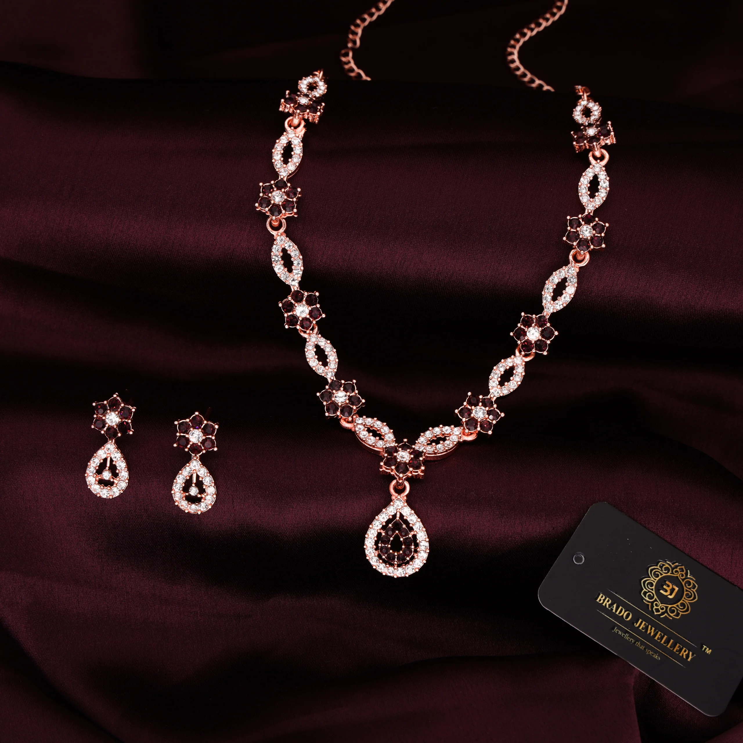 Silver Teardrop Crystal Necklace Set - Image 4
