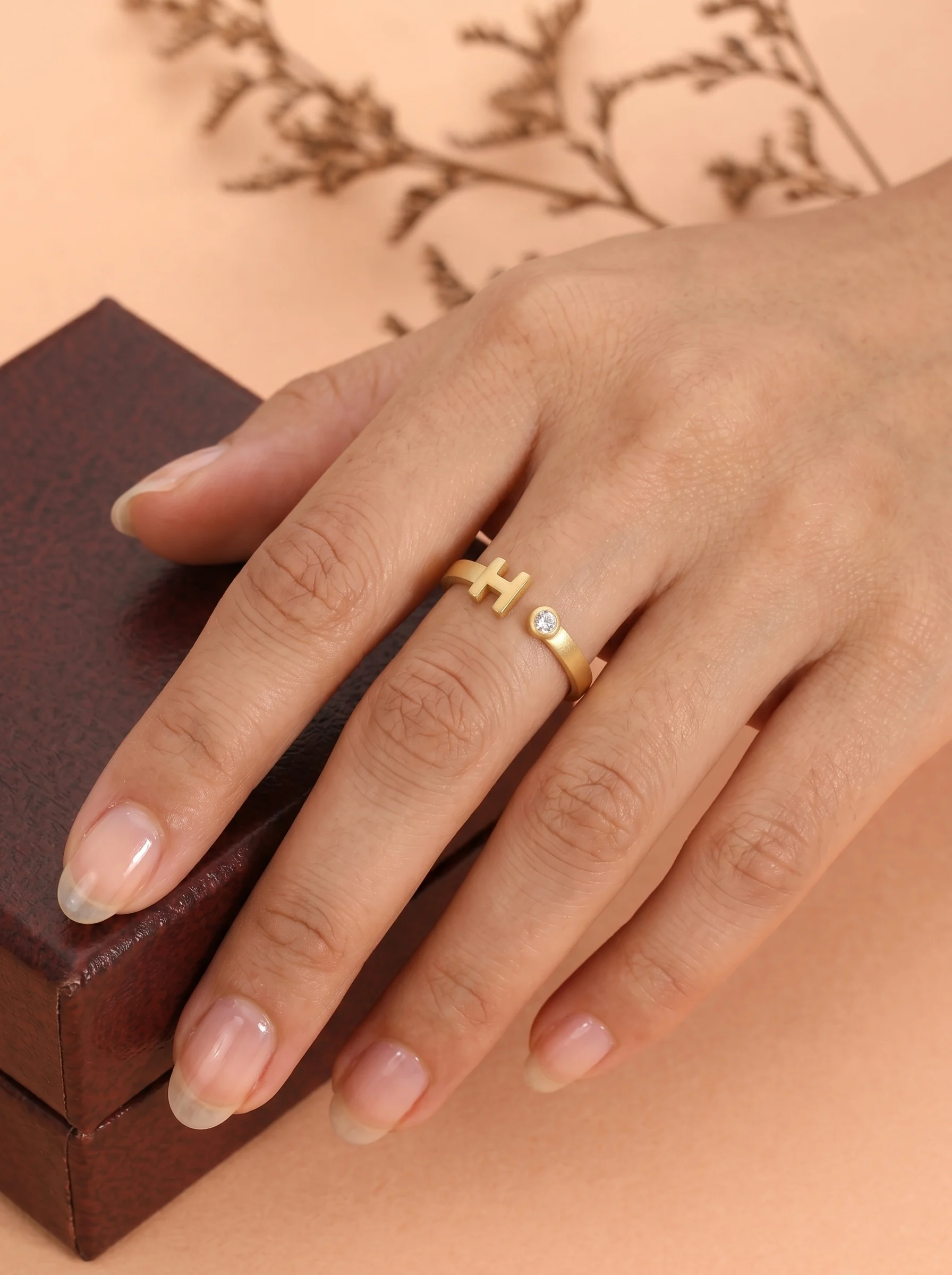 Golden Initial H Ring - Image 3