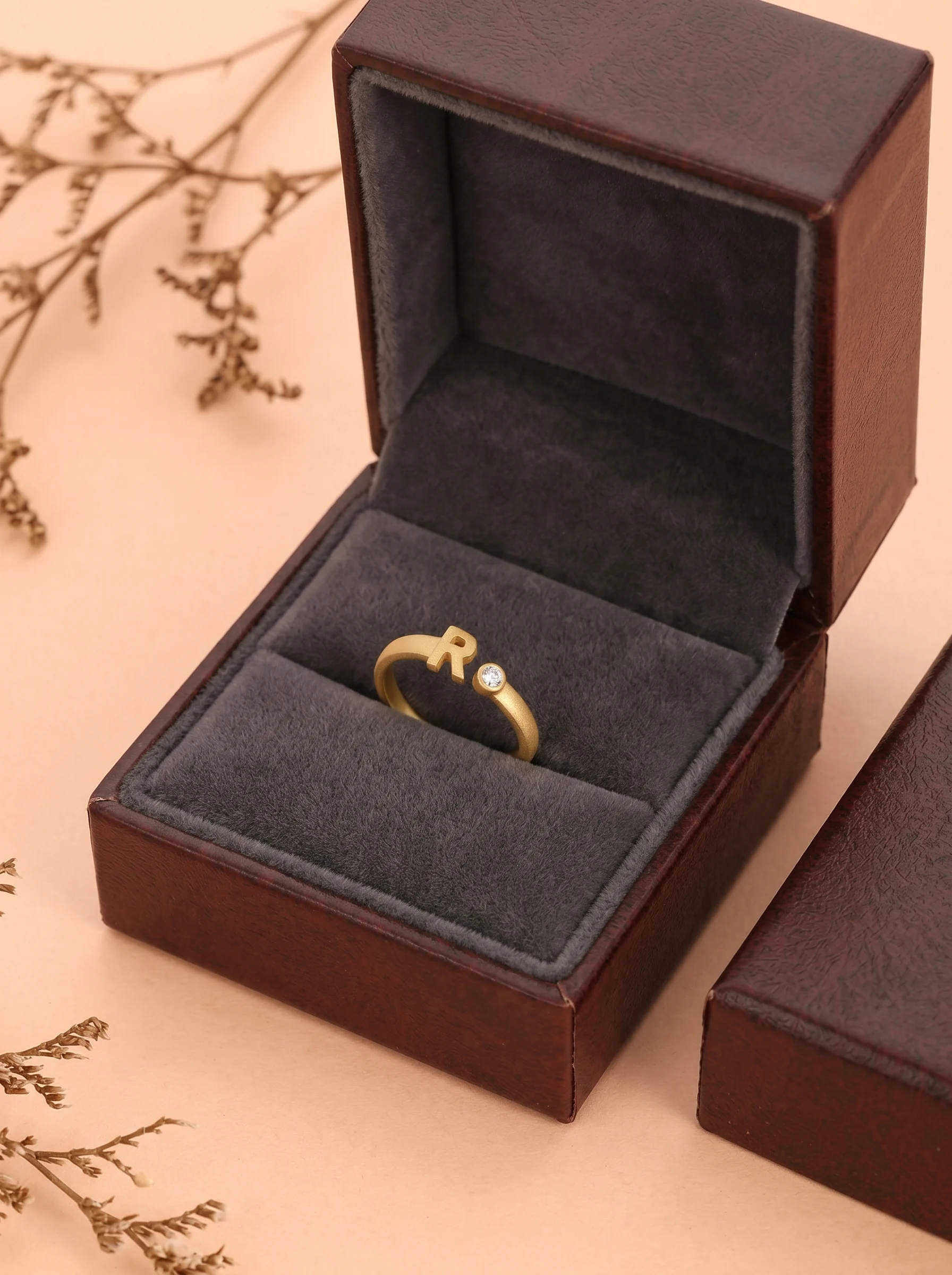 Golden Initial R Ring - Image 4