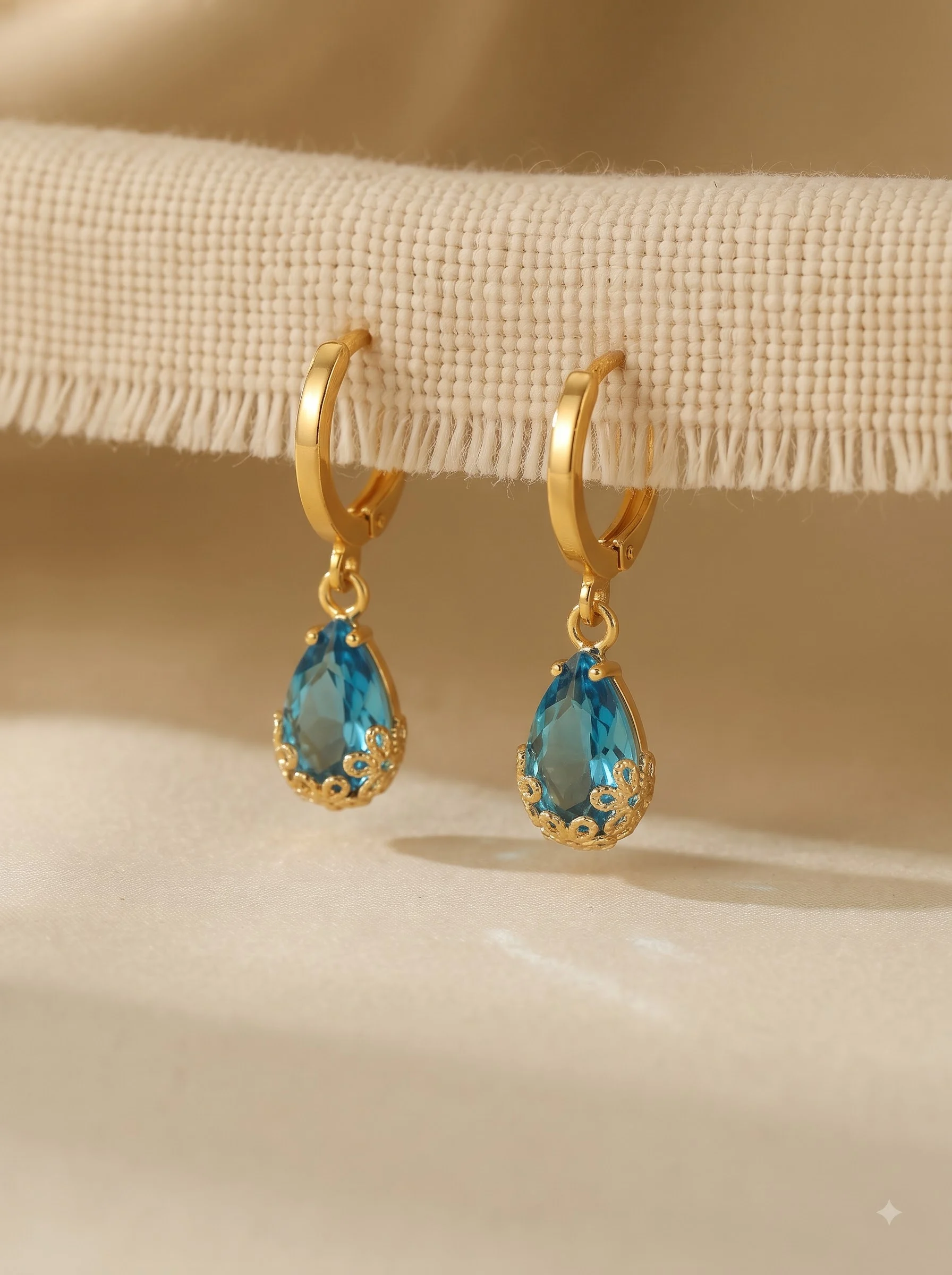 Sky Blue Crystal Earrings Description