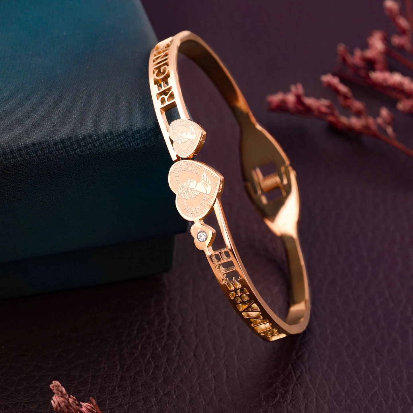 Heart Charm Gold Bracelet