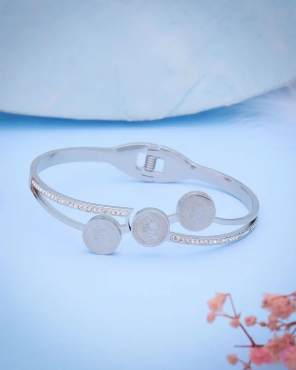 Round Charm Silver Bracelet