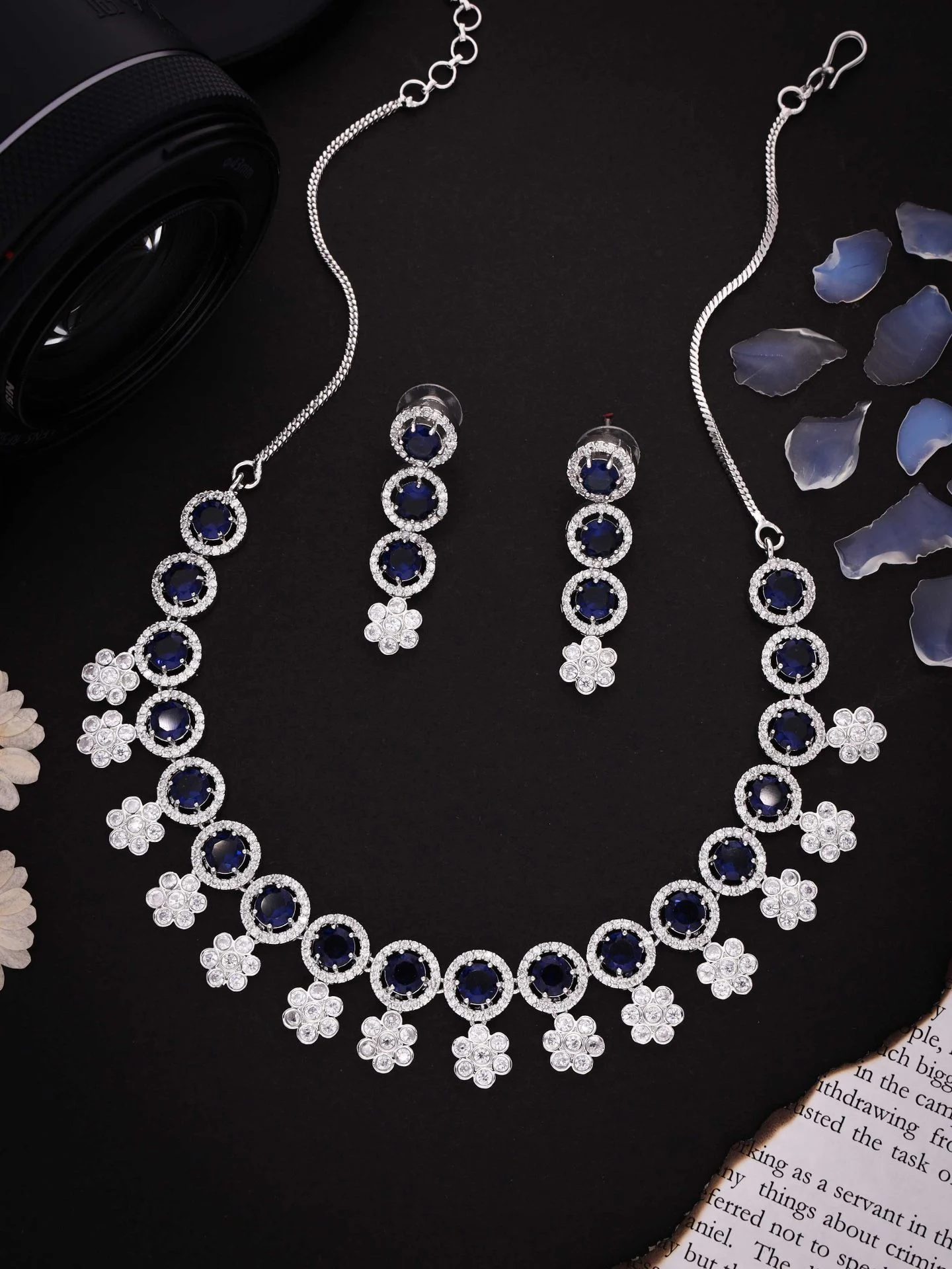 Navy Blue Floral Necklace Set - Image 2