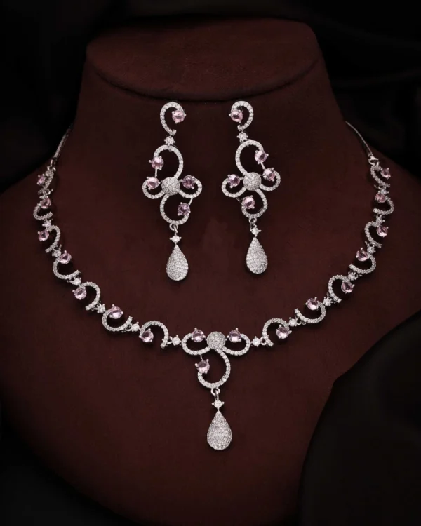 Emerald Charm Circle Necklace Set