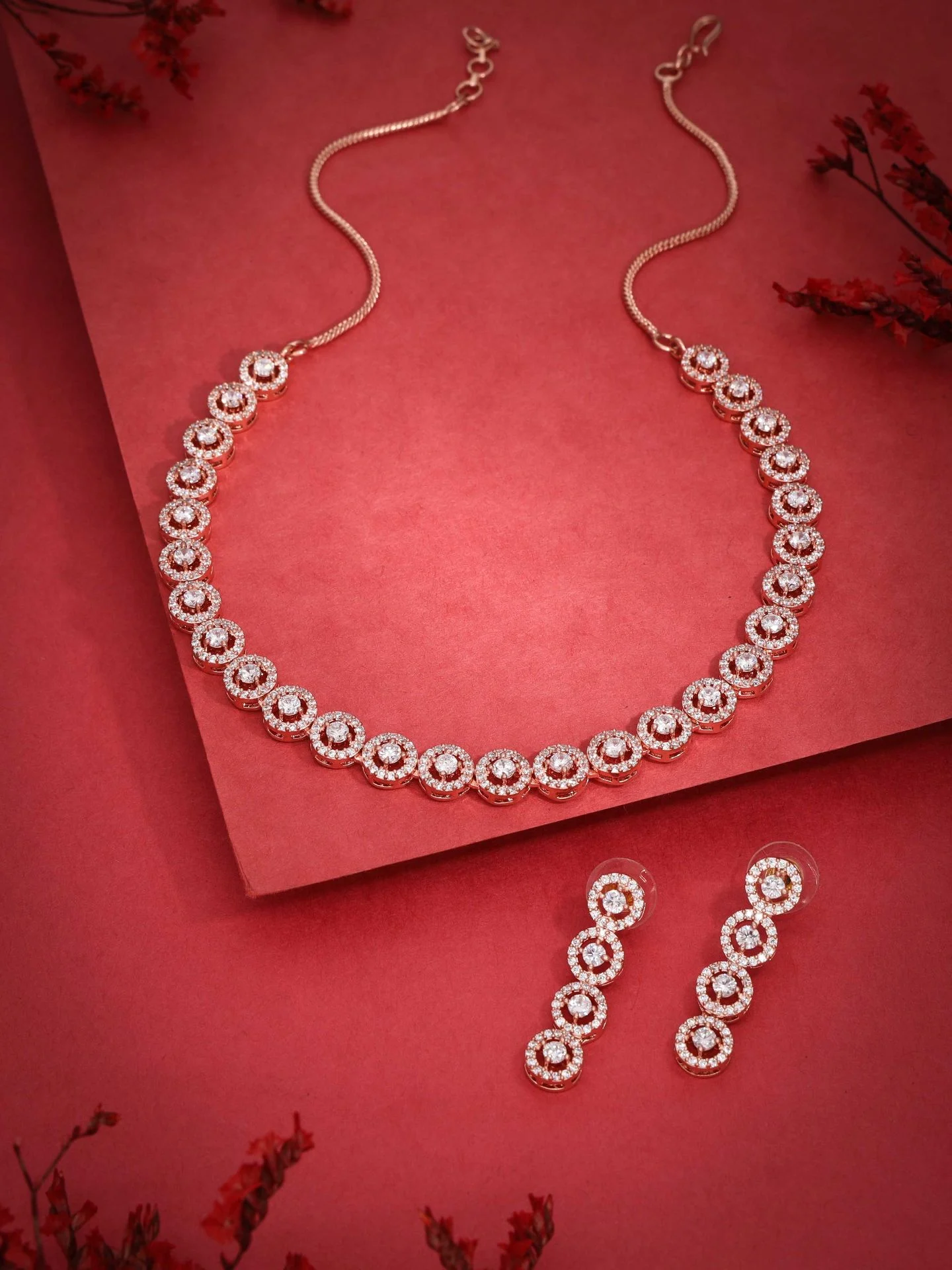 Graceful Halo Diamond Set