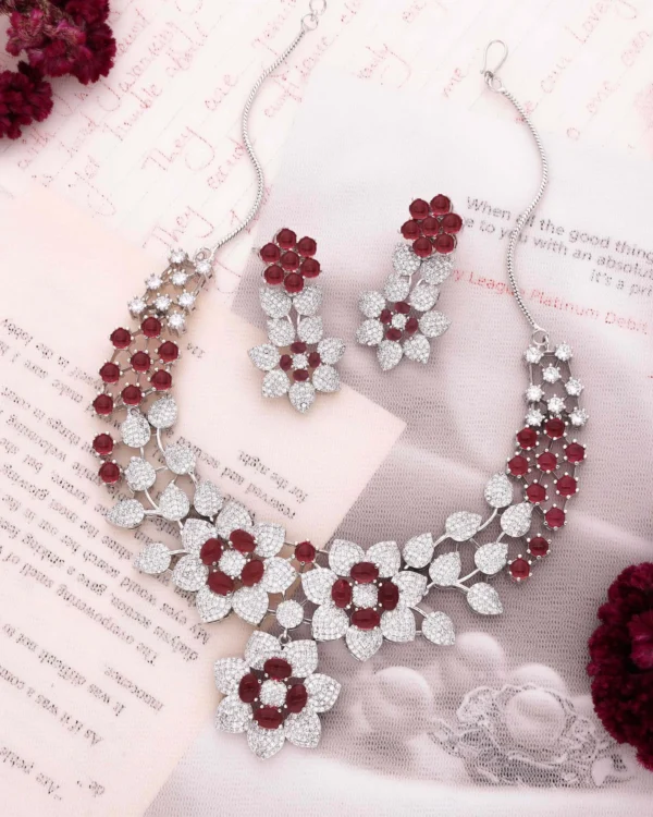 Red Floral Stone Necklace Set