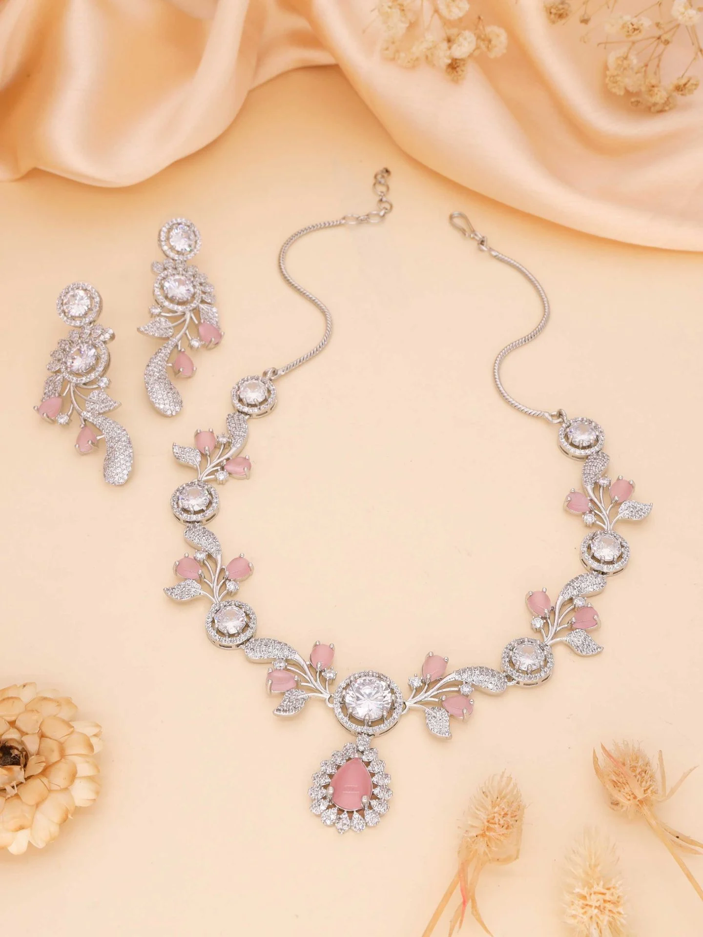 Floral Leaf Teardrop Necklace Set - Image 2
