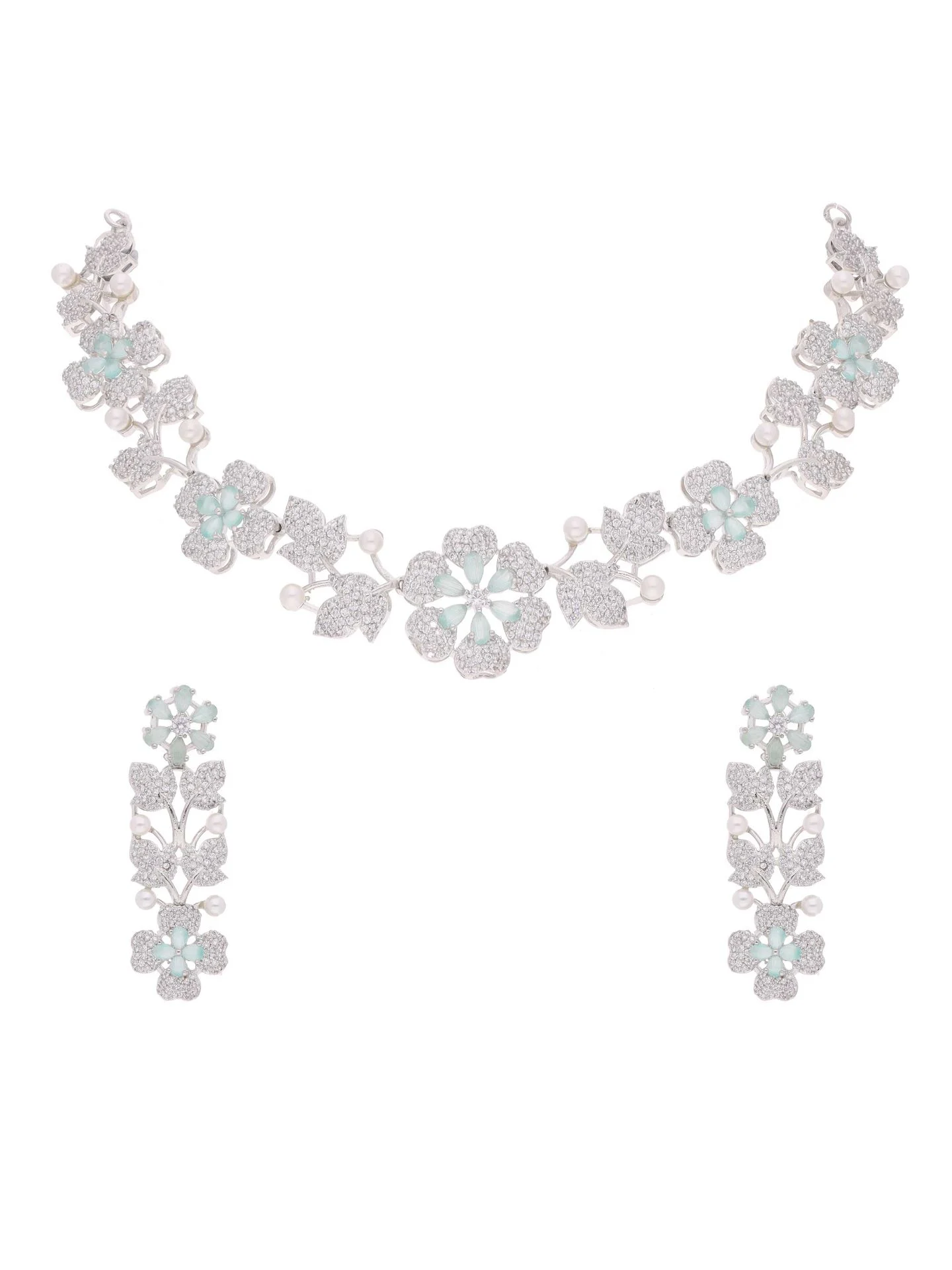 Elegant White Floral Necklace Set - Image 4