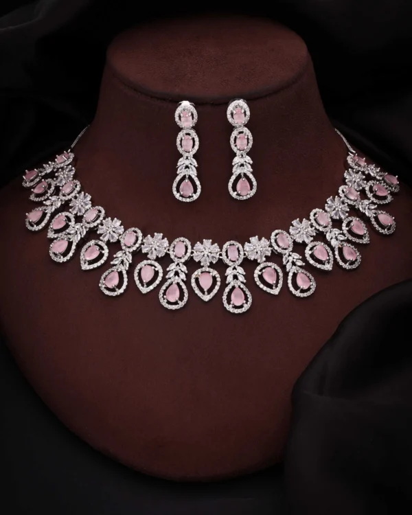 Elegant Teardrop Floral Necklace Set