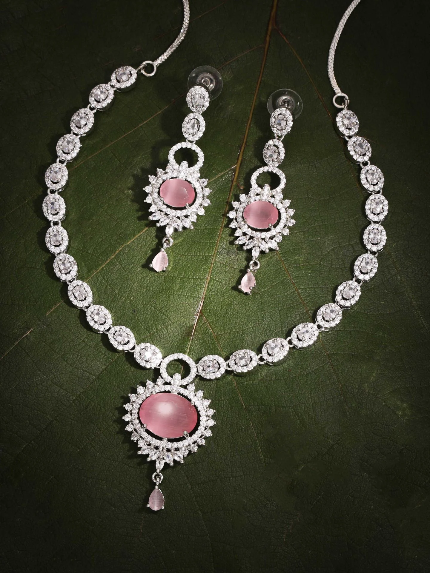 Pink Stone Round Necklace Set