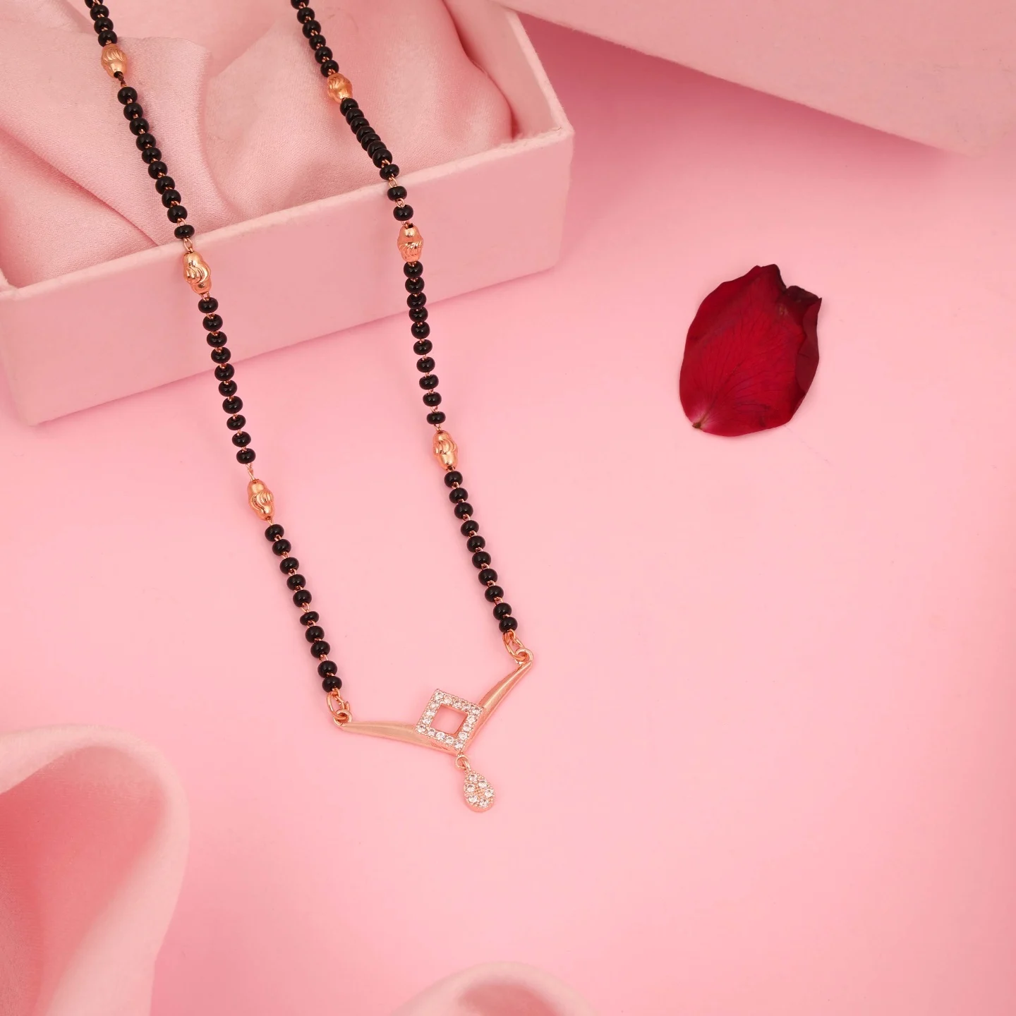 Rose Gold Geometric Mangalsutra - Image 3