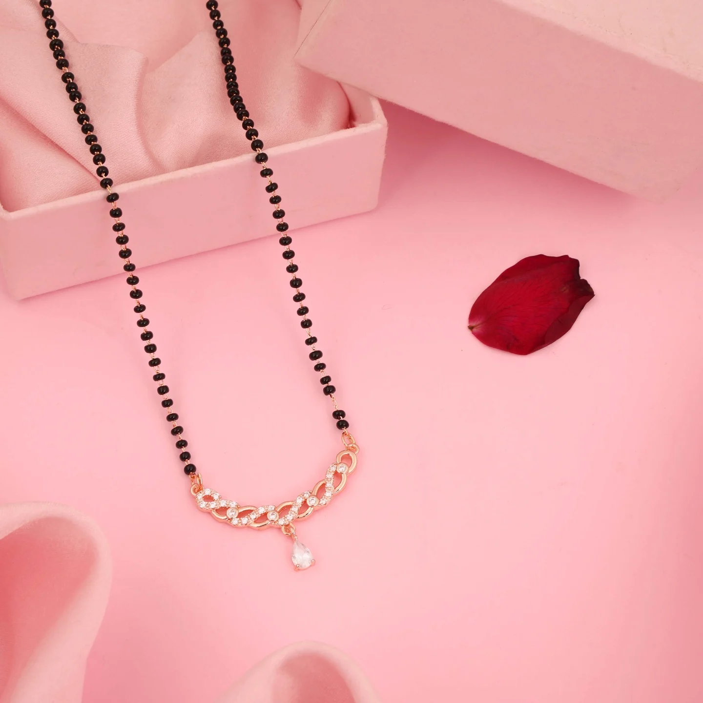 Rose Chain Drop Mangalsutra - Image 3