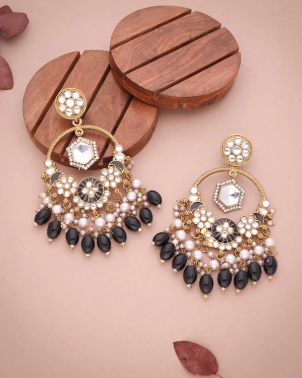 Black Bead Pearl Earring