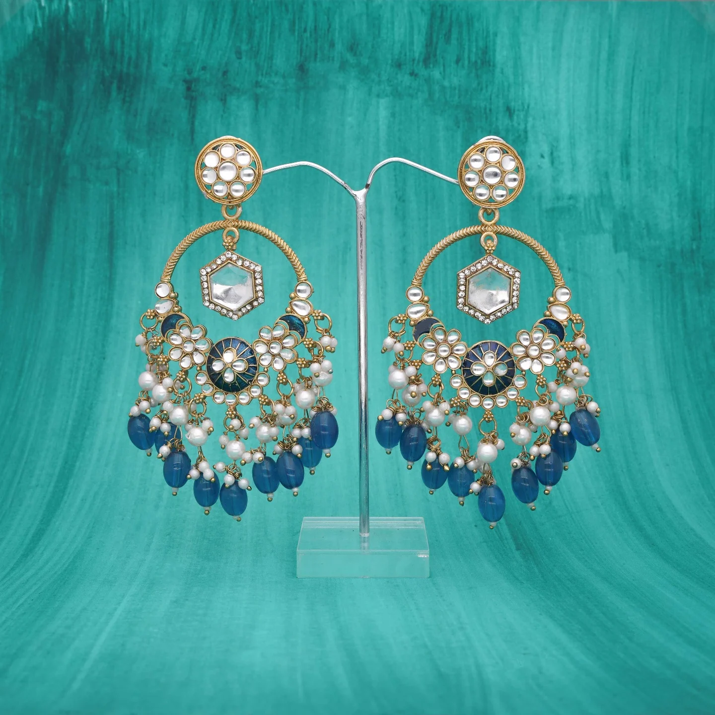 Blue Bead Pearl Earring - Image 5