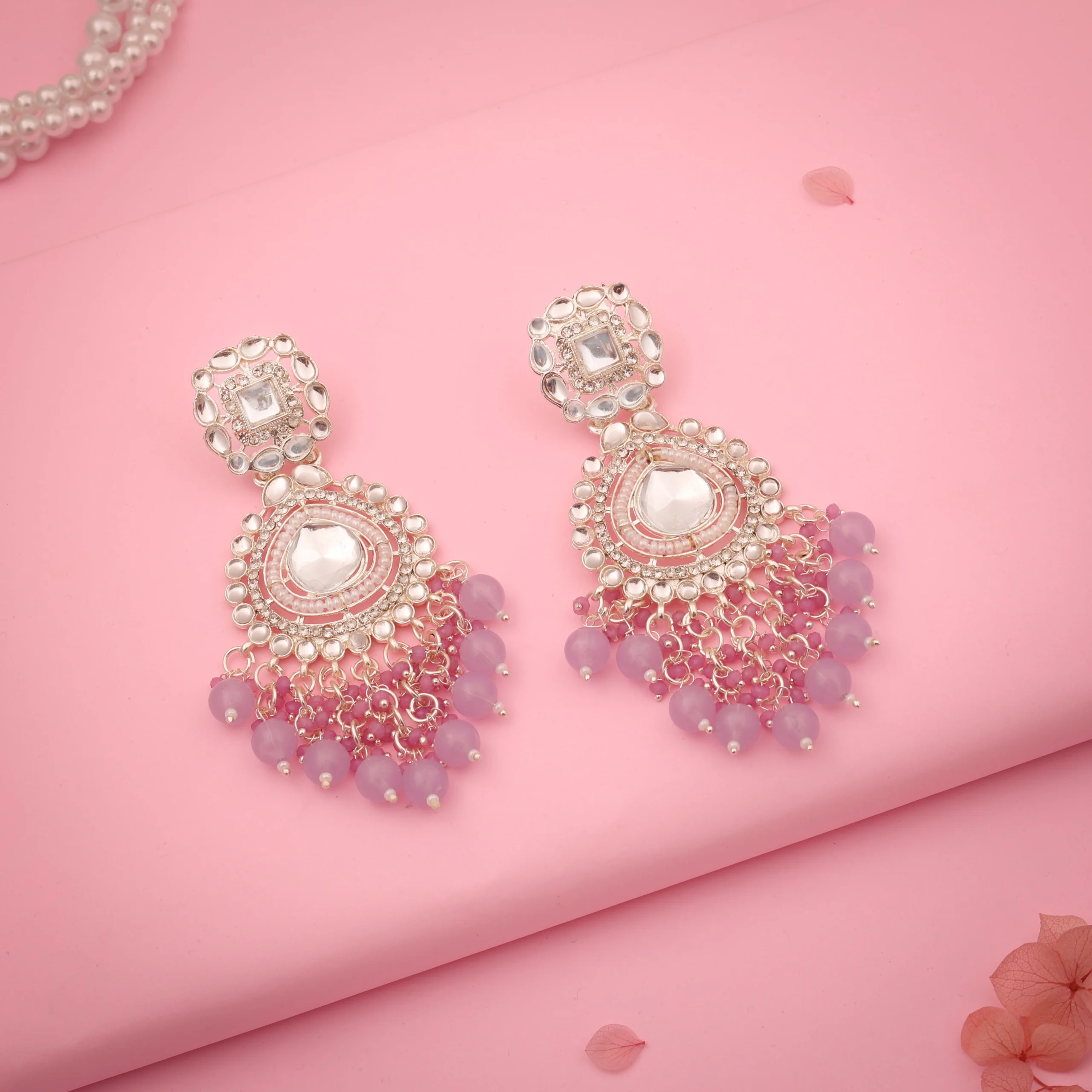 Lavender Pearl Kundan Earrings - Image 4